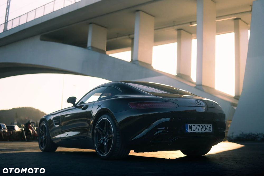 Mercedes-Benz AMG GT - 3
