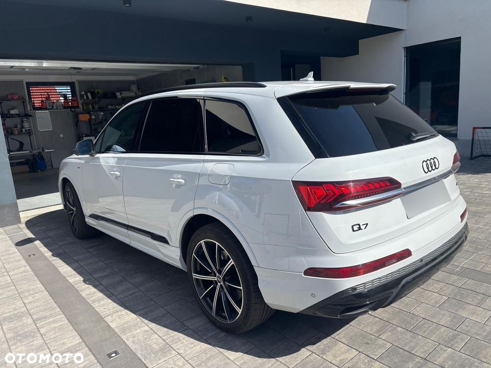 Audi Q7 55 TFSI mHEV Quattro S Line Tiptr - 21