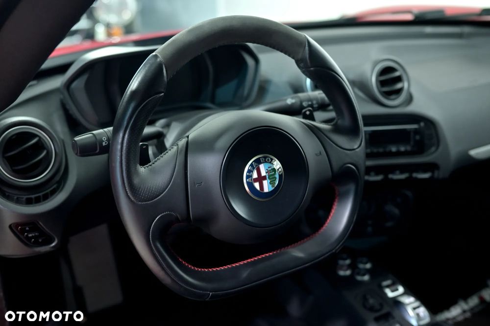 Alfa Romeo 4C - 27