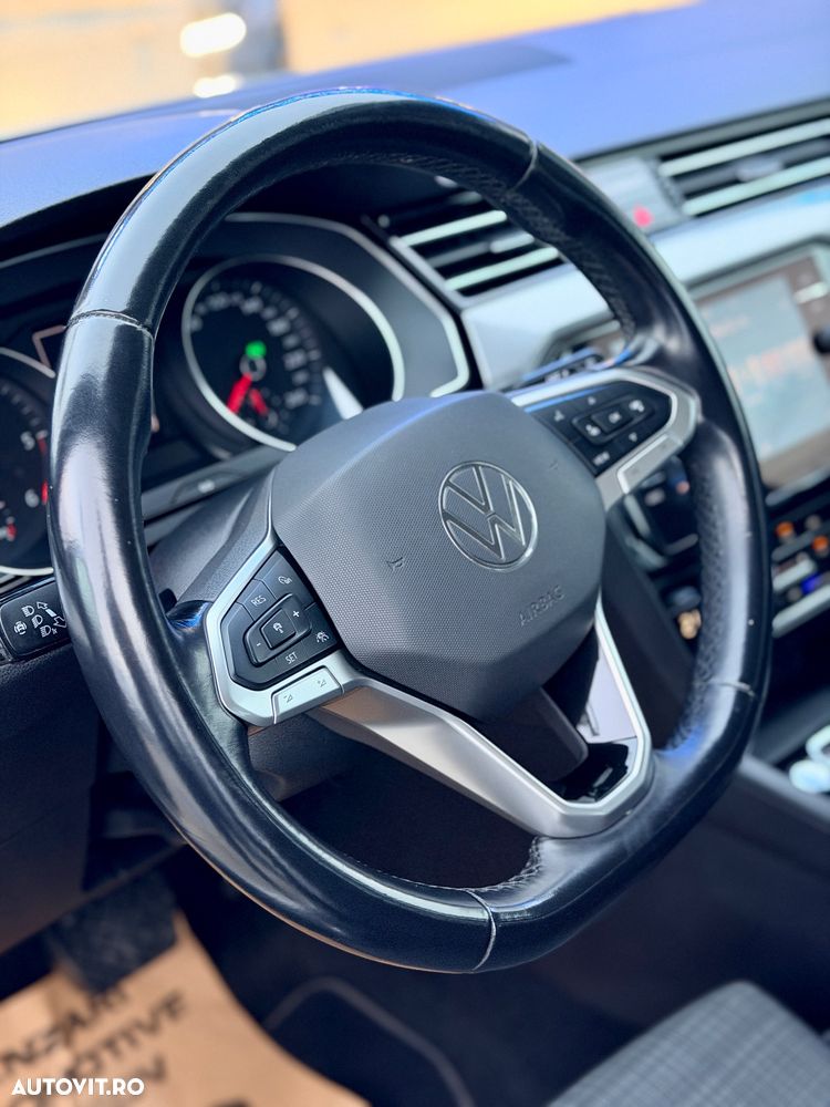 Volkswagen Passat 1.6 TDI SCR DSG Business - 12