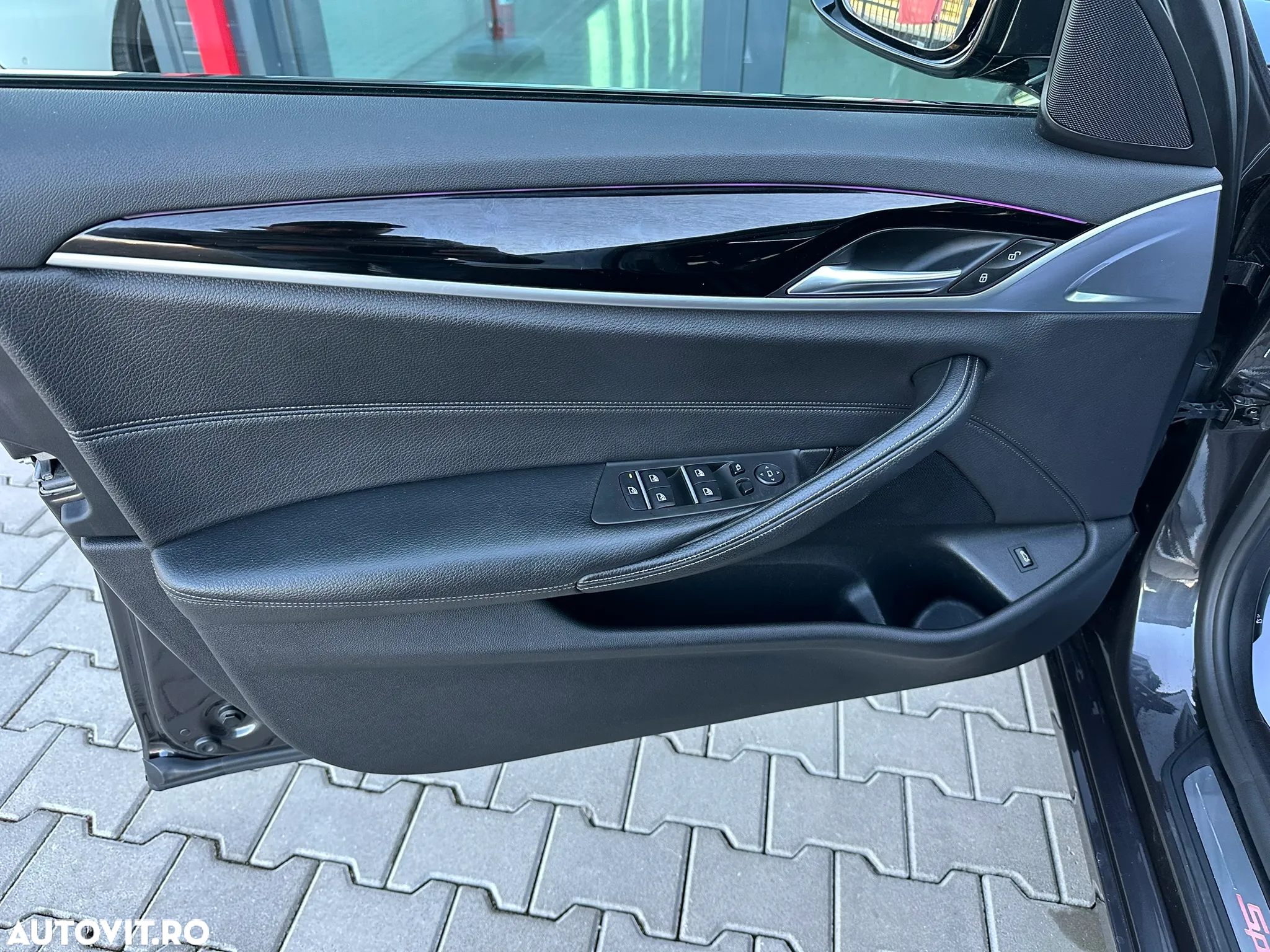 BMW Seria 5 520d xDrive Aut. Sport Line - 18