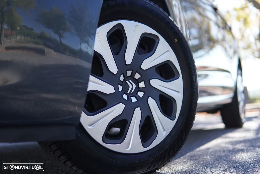 Citroën C3 1.2 PureTech Collection - 28