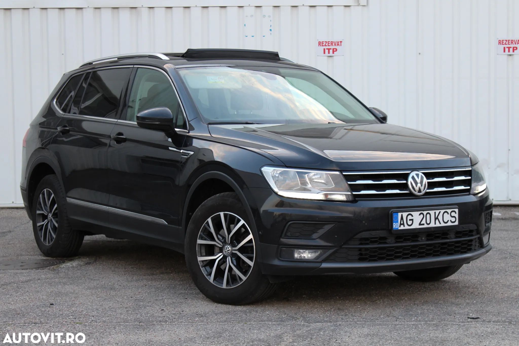 Volkswagen Tiguan 2.0 TDI DPF Comfortline - 1