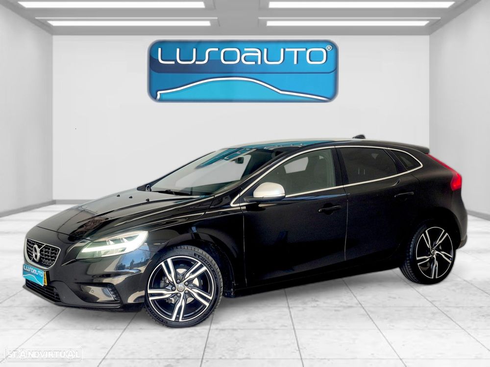 Volvo V40 2.0 D2 R-Design - 1