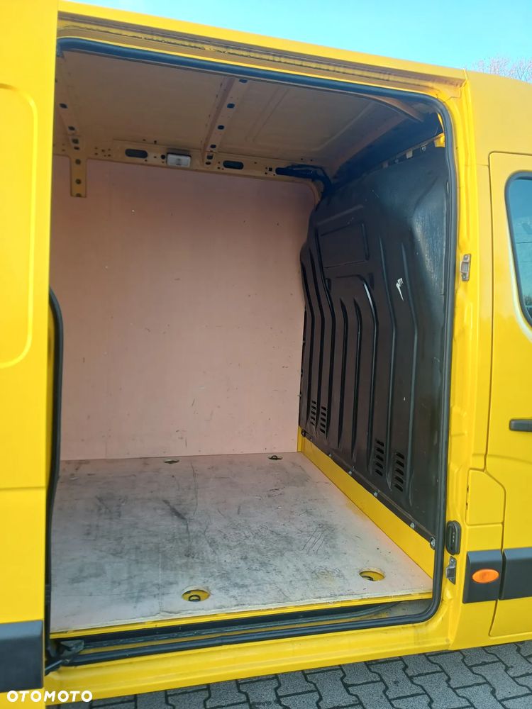 Renault MASTER blaszak - 13