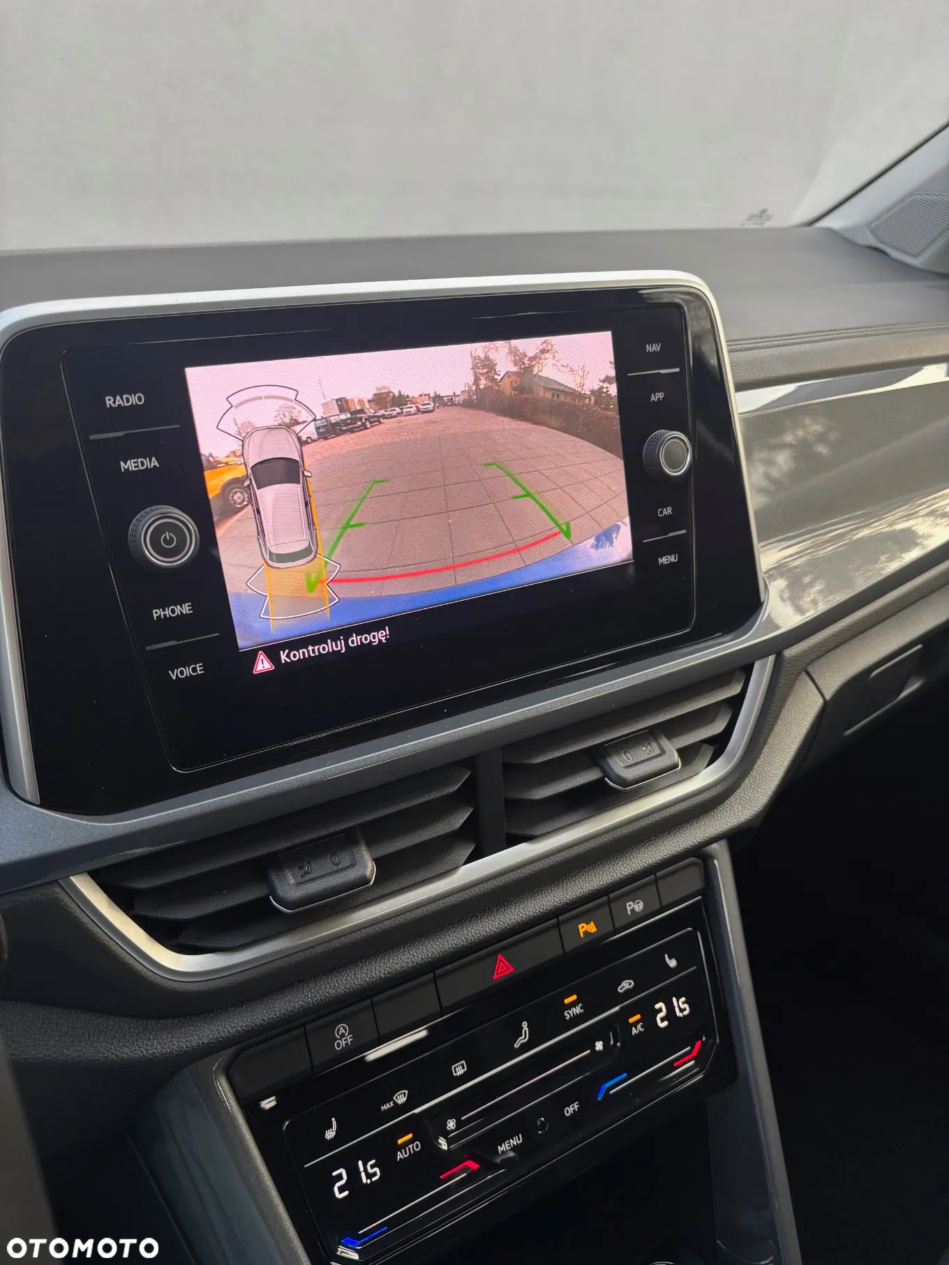 Volkswagen T-Roc 1.5 TSI Style DSG - 13