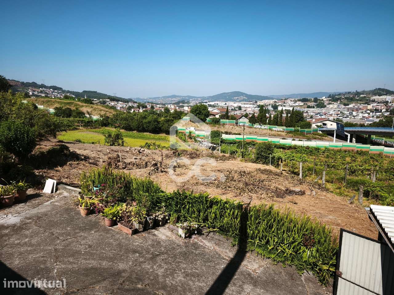 Terreno de construção em Candoso São Martinho - Grande imagem: 2/9