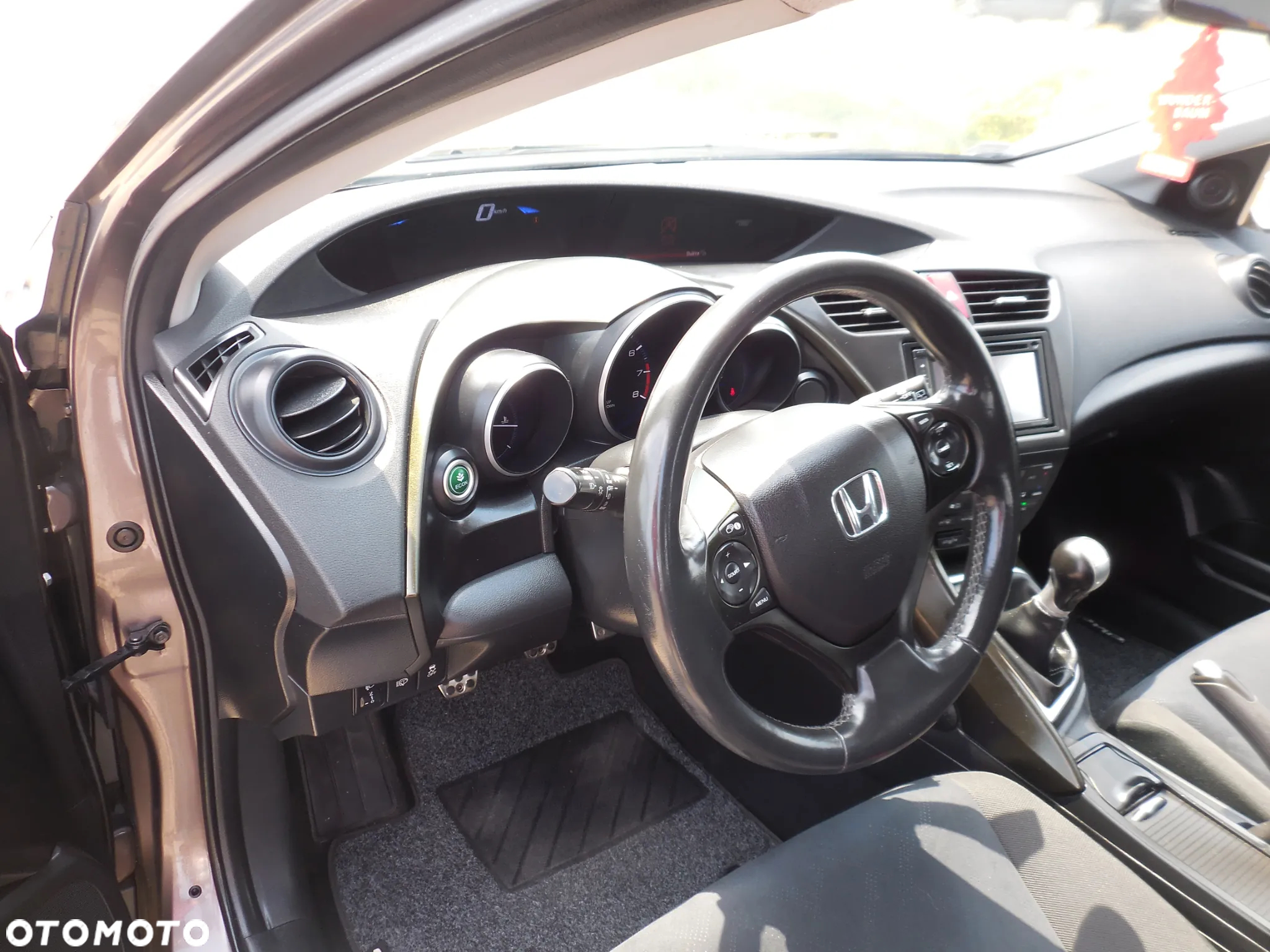Honda Civic 1.8 Executive - 17