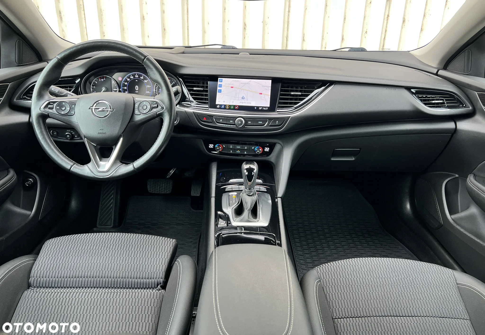 Opel Insignia 2.0 CDTI Elegance S&S - 9