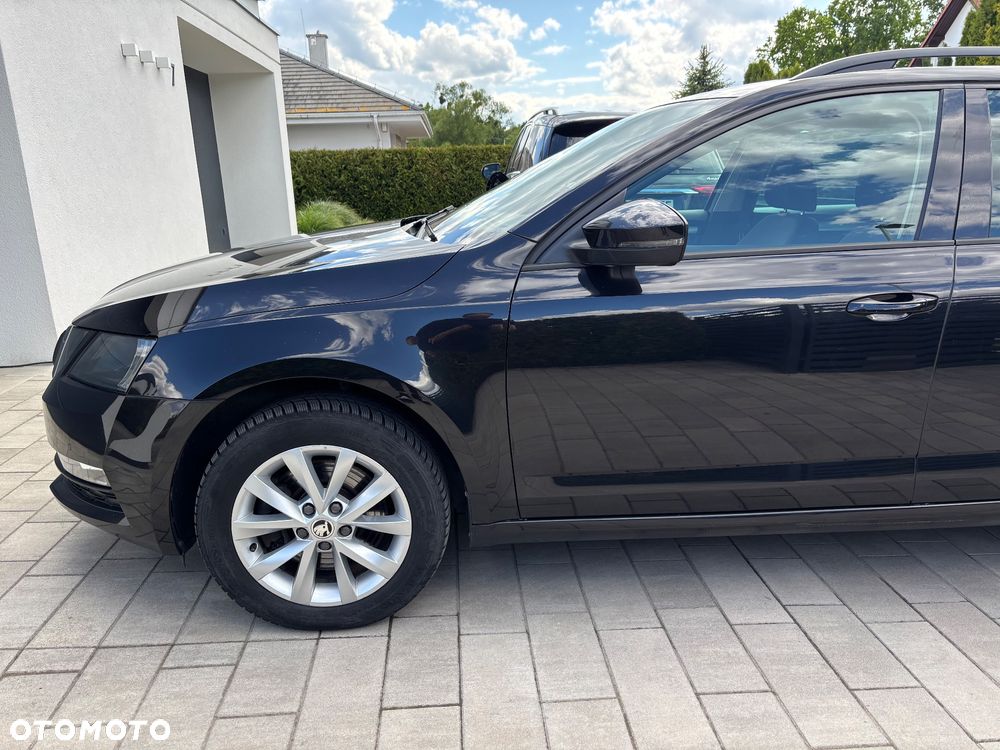 Skoda Octavia 2.0 TSI Ambition DSG - 11