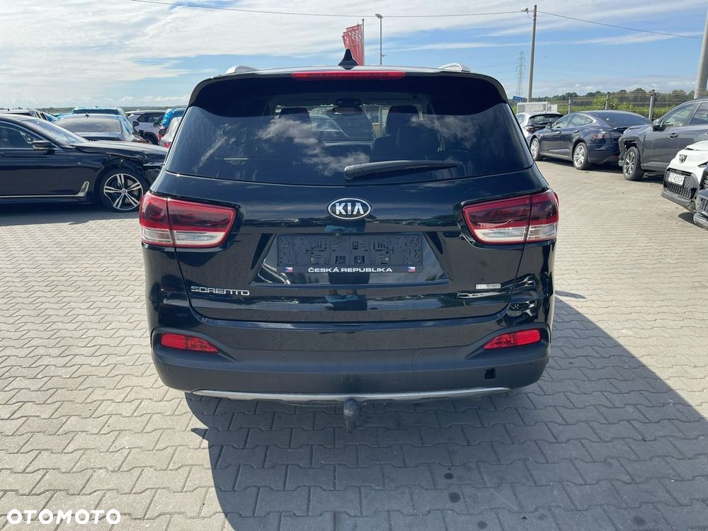 Kia Sorento 2.2 CRDi AWD Platinum Edition - 3