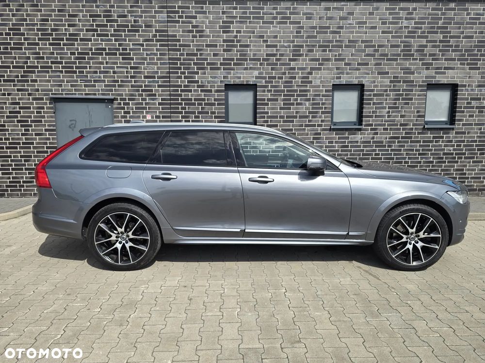 Volvo V90 Cross Country D4 AWD - 8