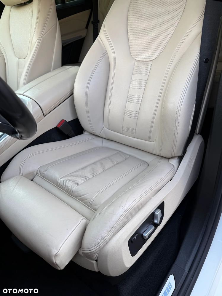 BMW X5 - 16