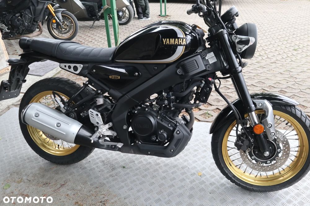 Yamaha XSR - 3