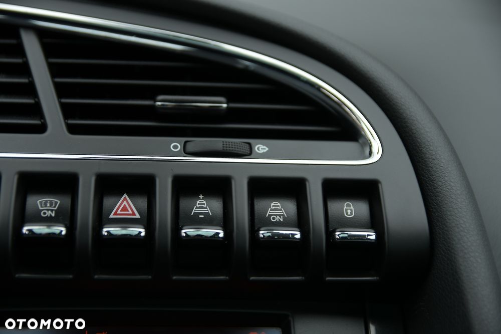 Peugeot 3008 ver-1-6-2wd-trend - 37