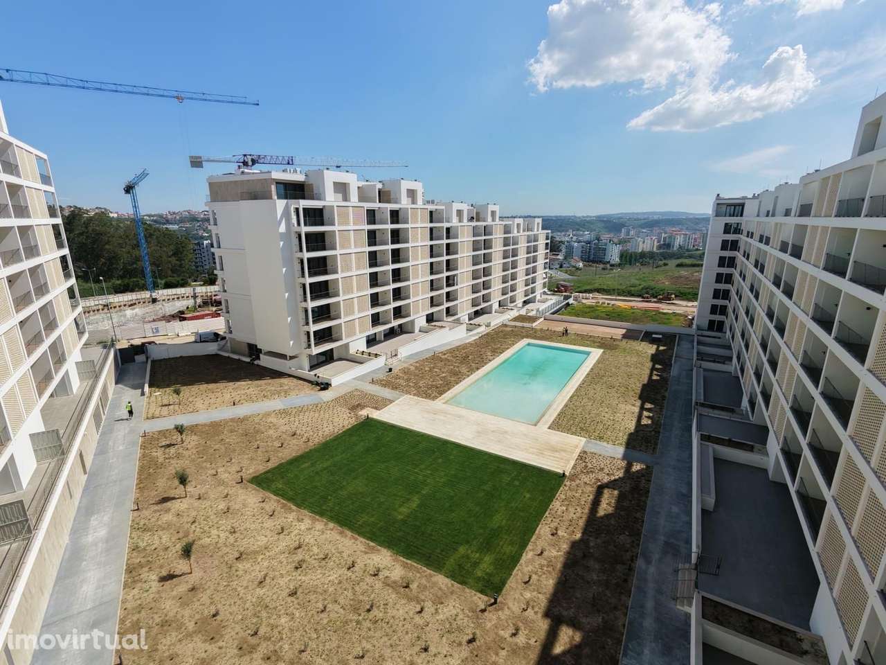 Apartamento T4 com piscina, Loures - Grande imagem: 3/25
