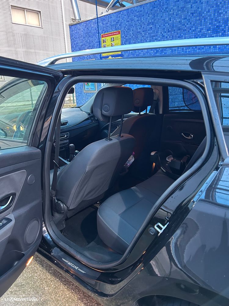 Renault Mégane Sport Tourer 1.5 dCi Dynamique - 11