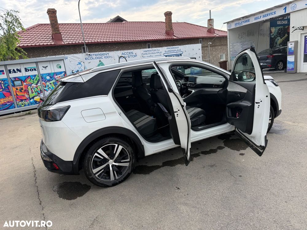 Peugeot 3008 PHEV 300 EAT8 4X4 GT - 4