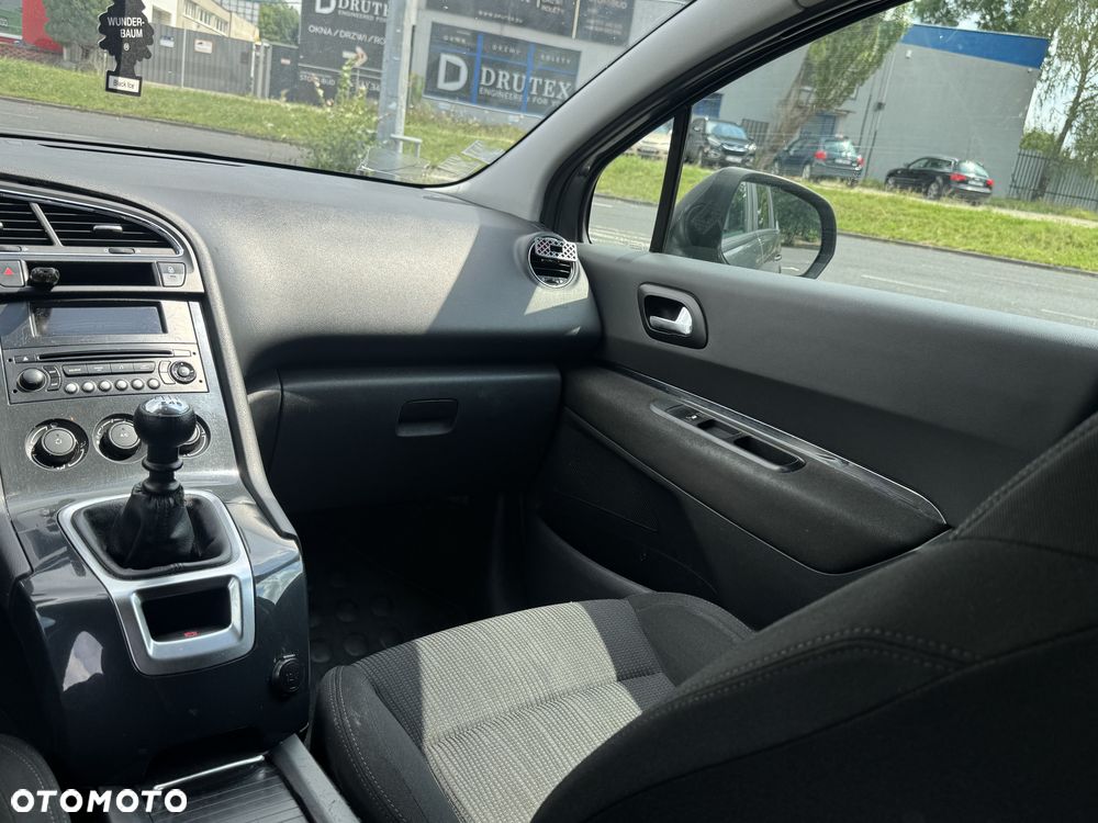 Peugeot 5008 HDI FAP 110 Platinum - 15