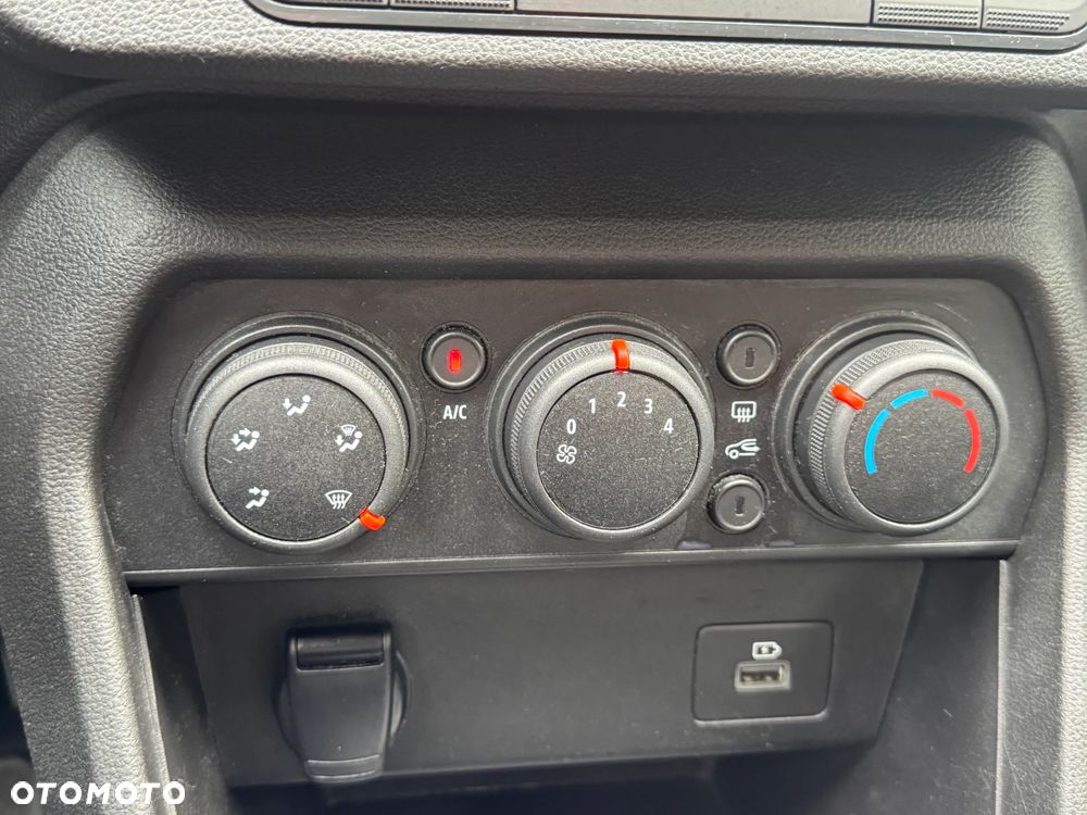 Dacia Sandero Stepway 1.0 TCe Expression - 25