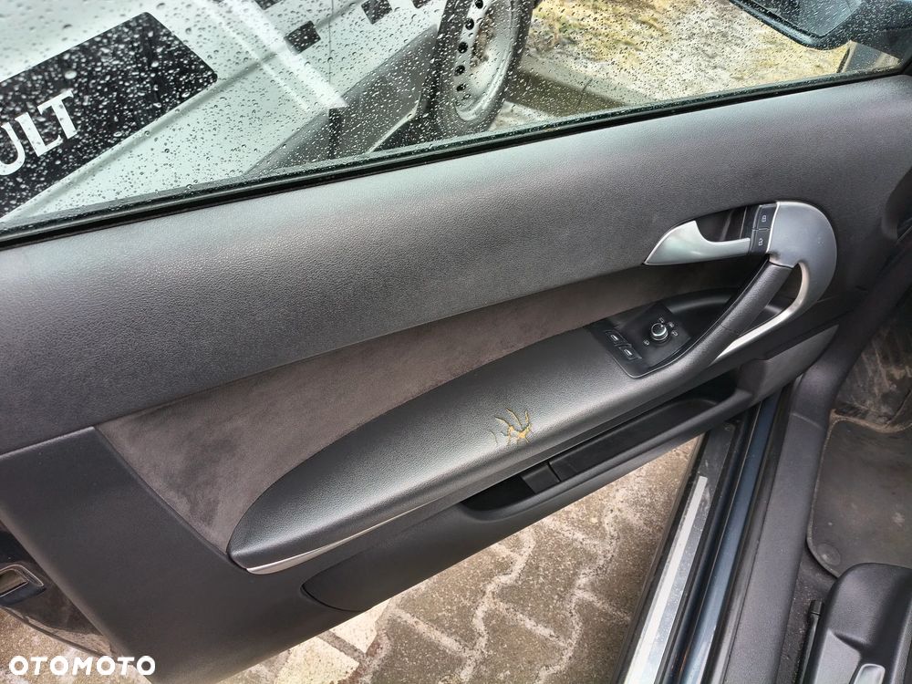Audi A3 3-drzwiowe 2.0 TDI DPF (DSG) S tronic Ambition - 17