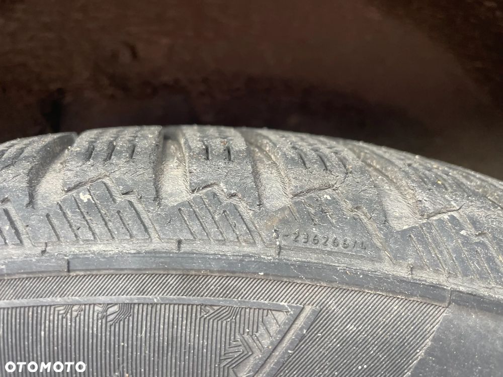 Toyota Corolla Verso 2.2 D-CAT DPF Sol - 28