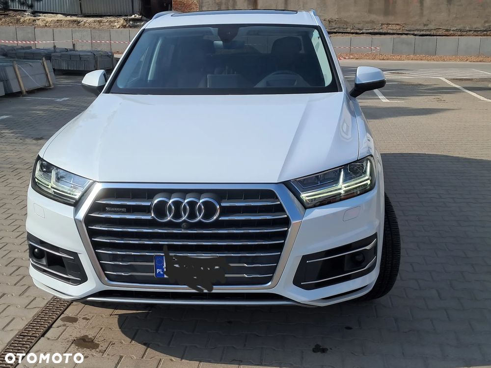 Audi Q7 3.0 TFSI Quattro Tiptronic - 8
