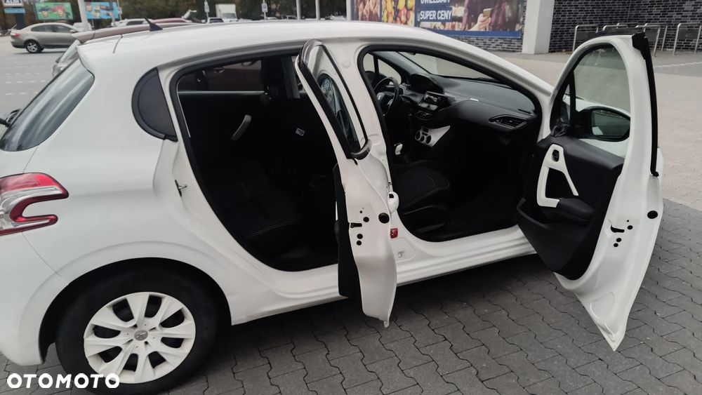 Peugeot 208 PureTech 68 Active - 13