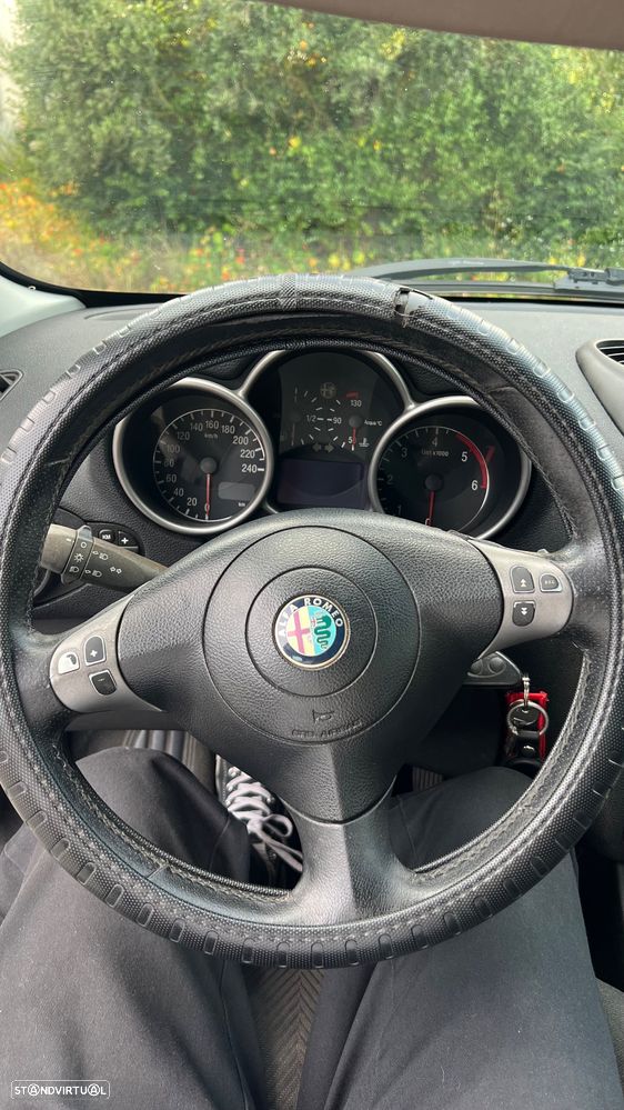 Alfa Romeo 147 1.9 JTD 16V Progression - 9