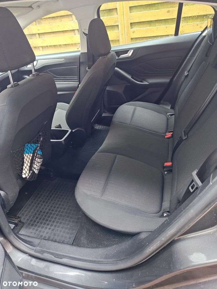 Ford Focus 1.0 EcoBoost Trend Edition Business - 7