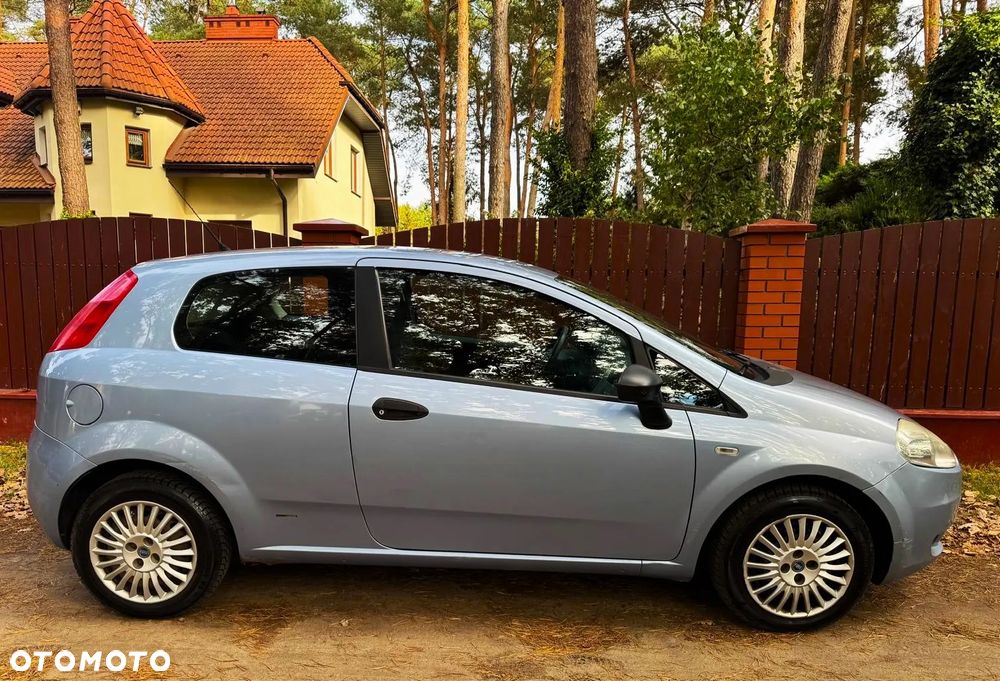 Fiat Grande Punto 1.4 8V Dynamic - 16