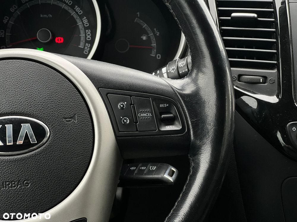 Kia Venga - 18