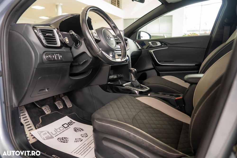 Kia Ceed - 15