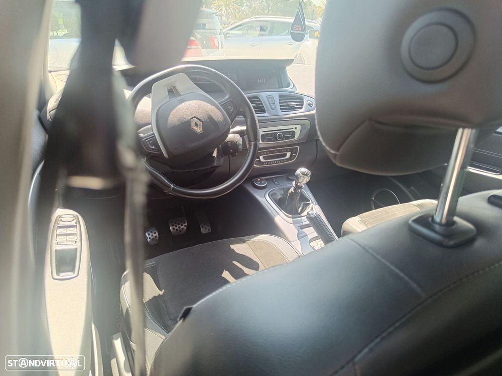 Renault Mégane 1.6 dCi Bose Edition - 16