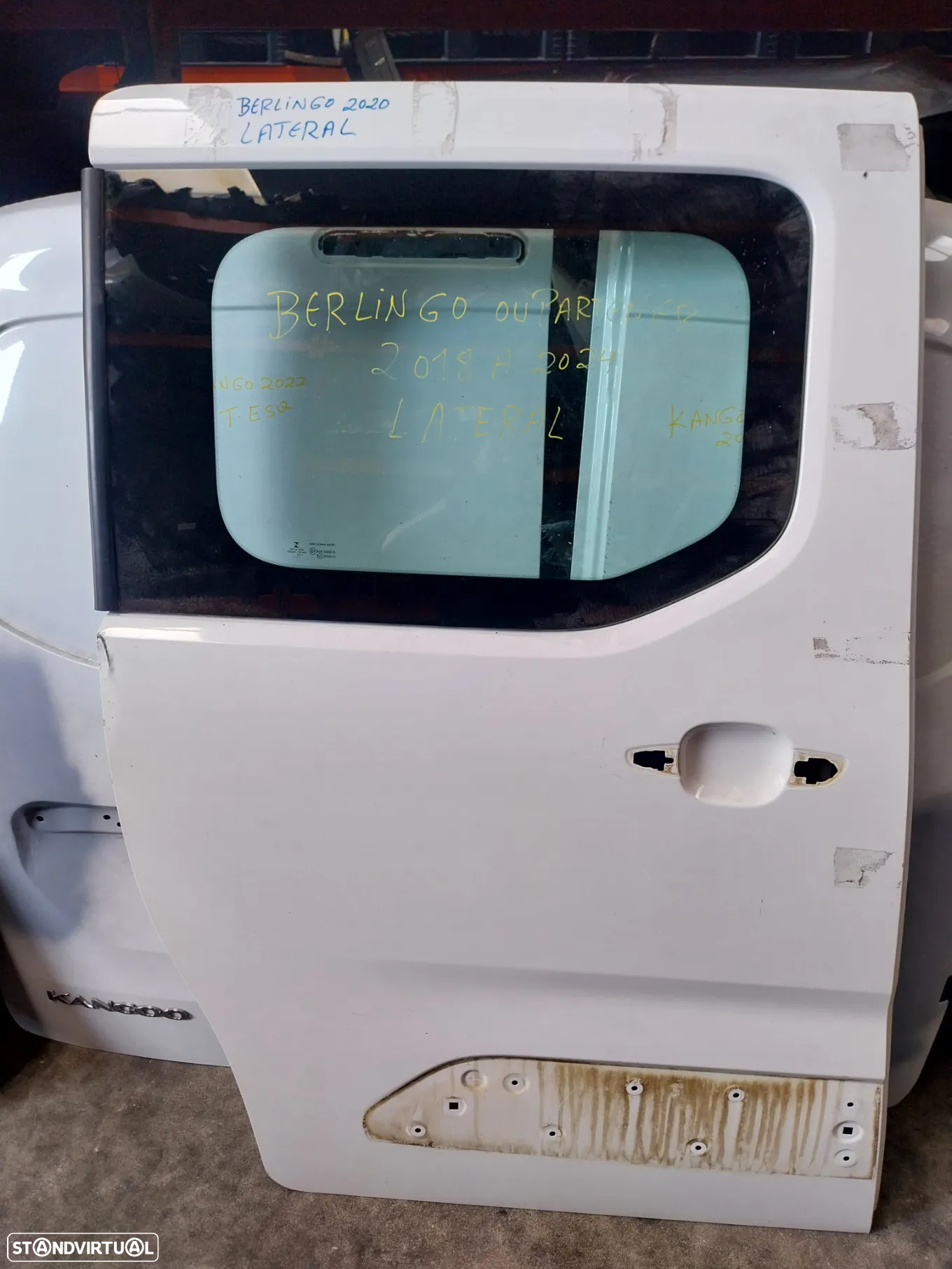 Porta lateral PSA BERLINGO/// PARTNER Ano 2020 - 4