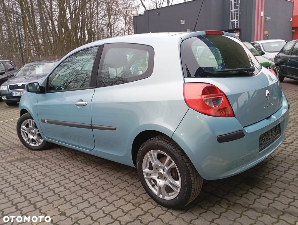 Renault Clio 1.2 TCE Alize - 10