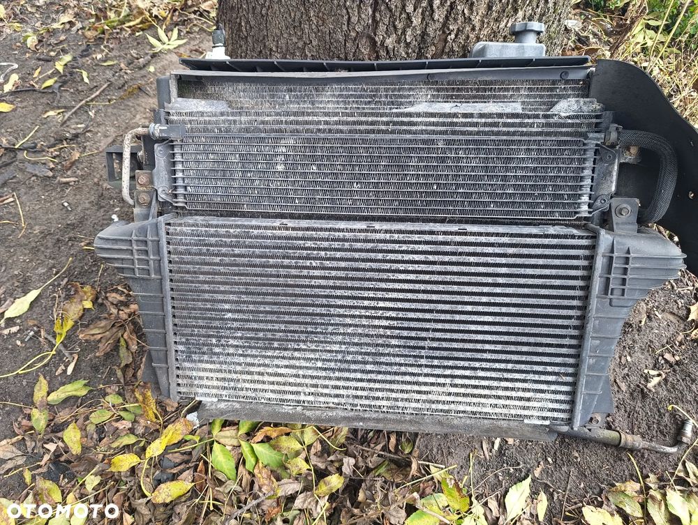 CHLODNICE JEEP GRAND CHEROKEE WK WH 3.0 - 1