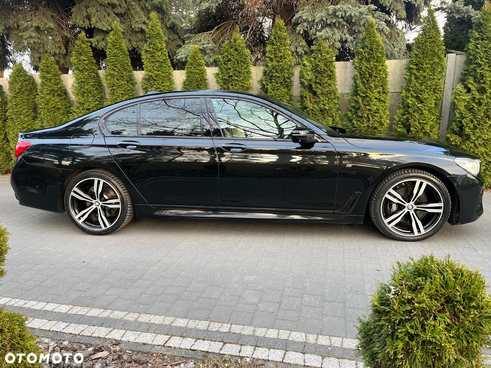 BMW Seria 7 740d xDrive - 21