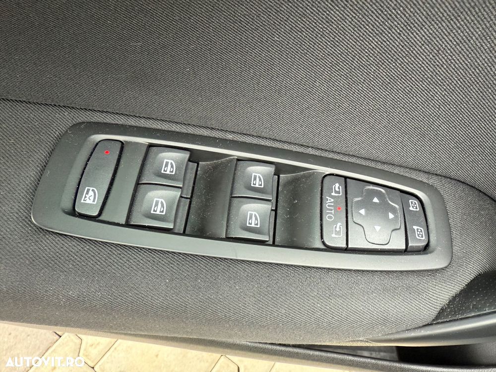 Renault Megane Blue dCi 116 EDC Intens - 14