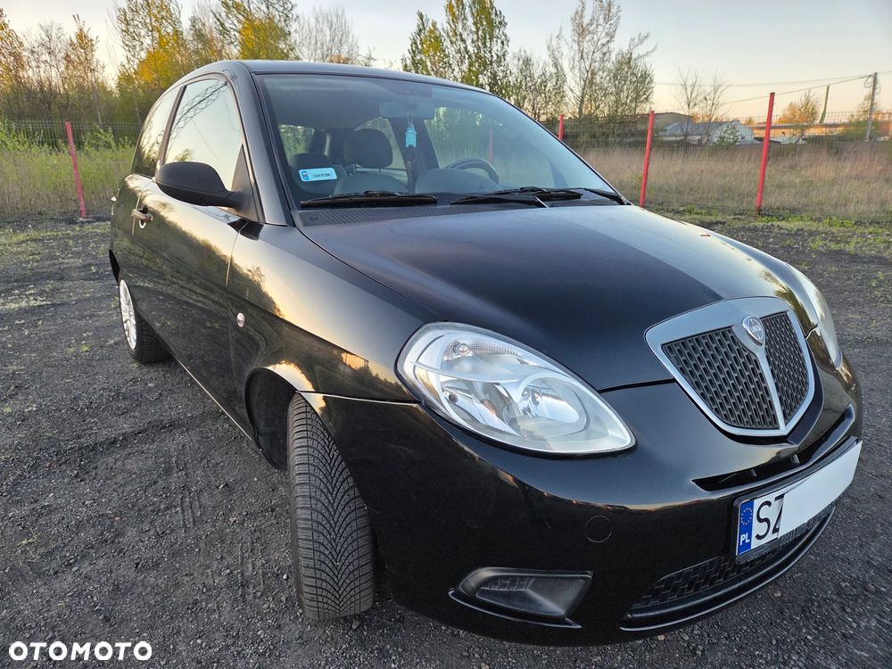 Lancia Ypsilon Y 1.2 8v Oro - 5