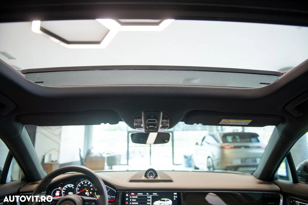 Porsche Panamera 4 E-Hybrid Executive - 33