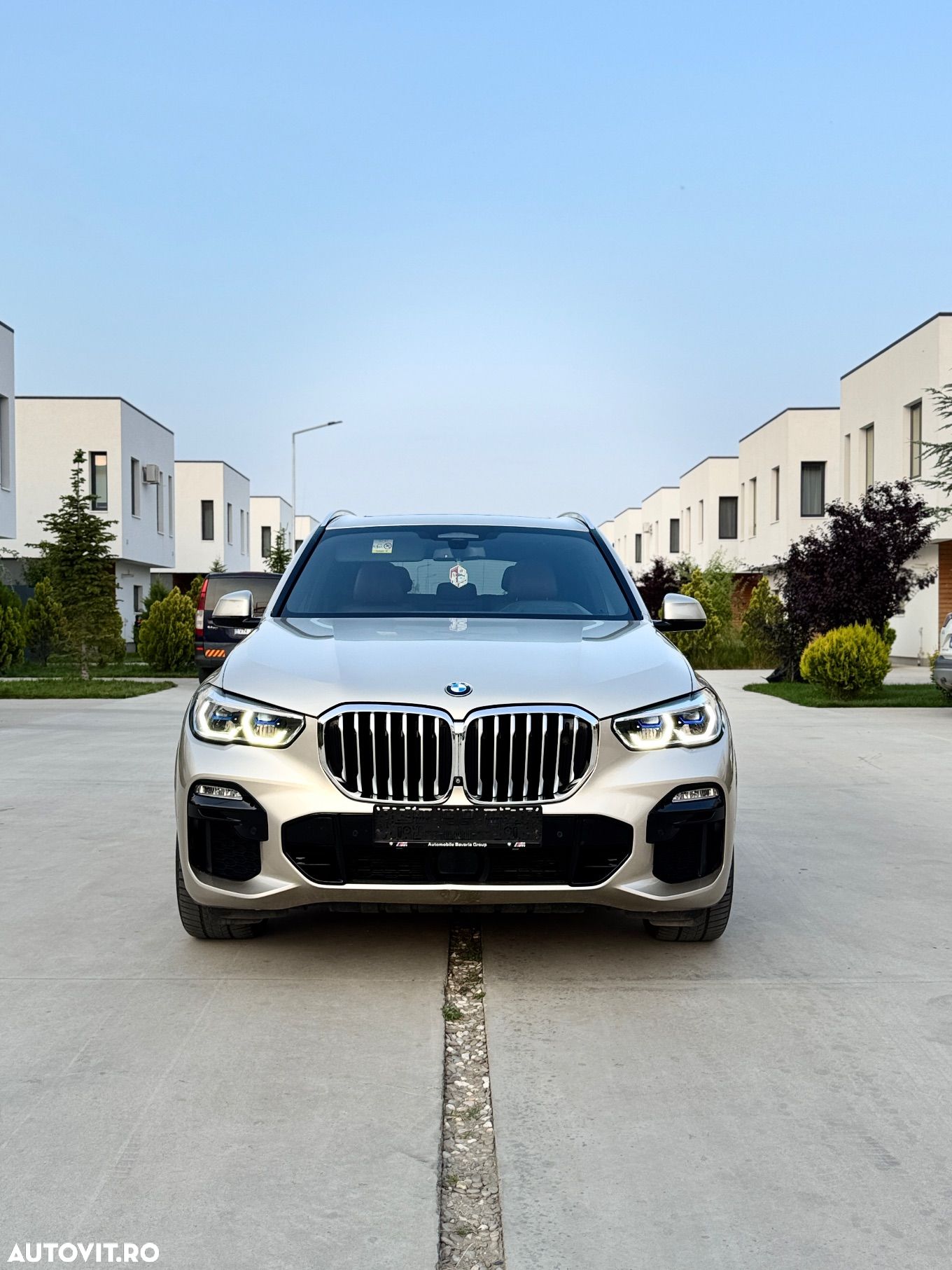 BMW X5 xDrive40i - 1