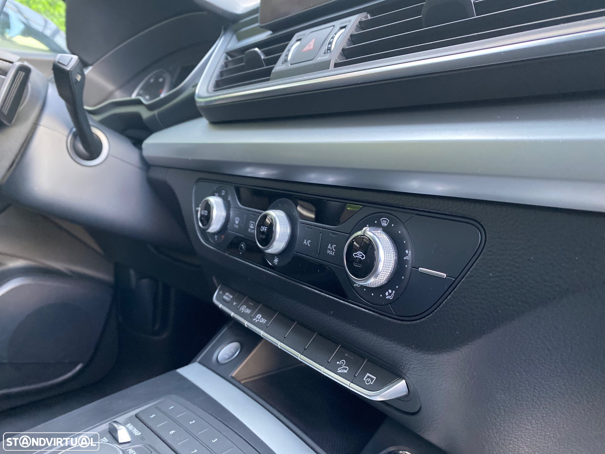 Audi Q5 2.0 TDI quattro S tronic - 36
