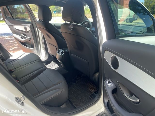 Mercedes-Benz GLC 220 - 12