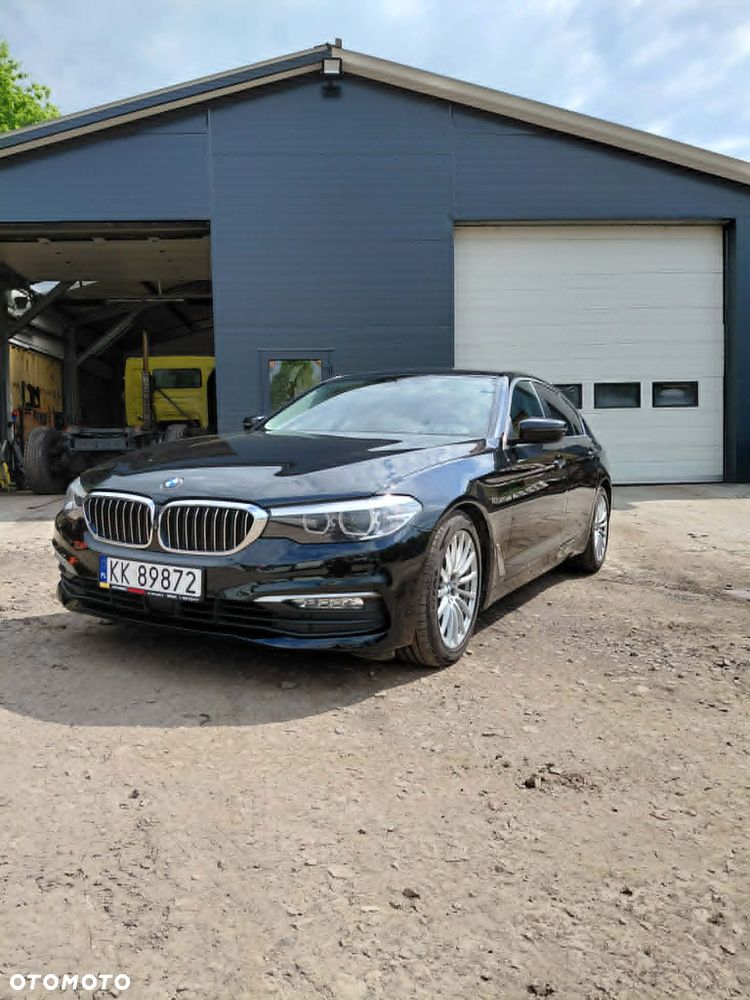 BMW Seria 5 520d Luxury Line sport - 10