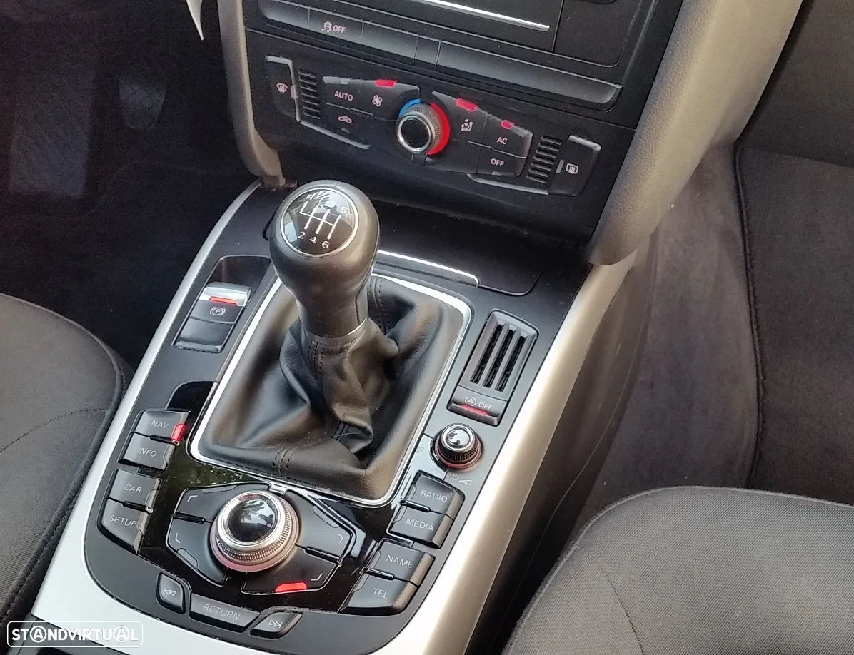 Audi A4 Avant 2.0 TDI Business Line Sport - 13