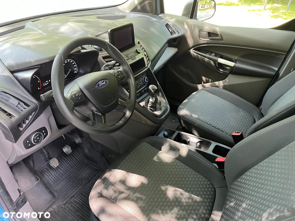 Ford Transit Connect - 12
