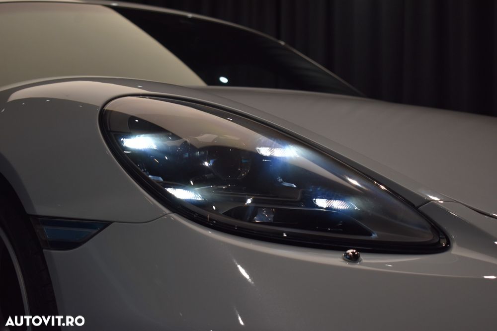 Porsche Cayman 718 GTS PDK - 39