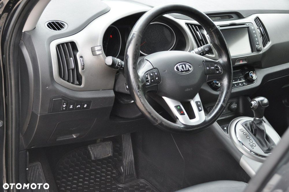 Kia Sportage - 16