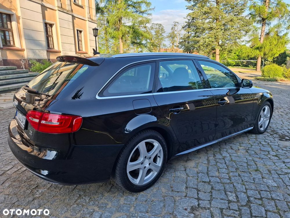 Audi A4 Avant 2.0 TDI DPF quattro S tronic S line Sportpaket - 5